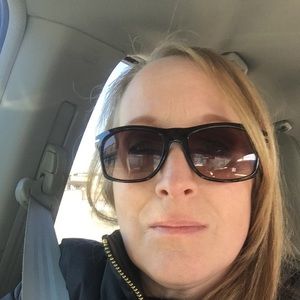 Meet your Posher, Jennie